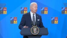 Biden anuncia 800 millones de dólares en ayuda adicional a Ucrania en su despedida de Madrid