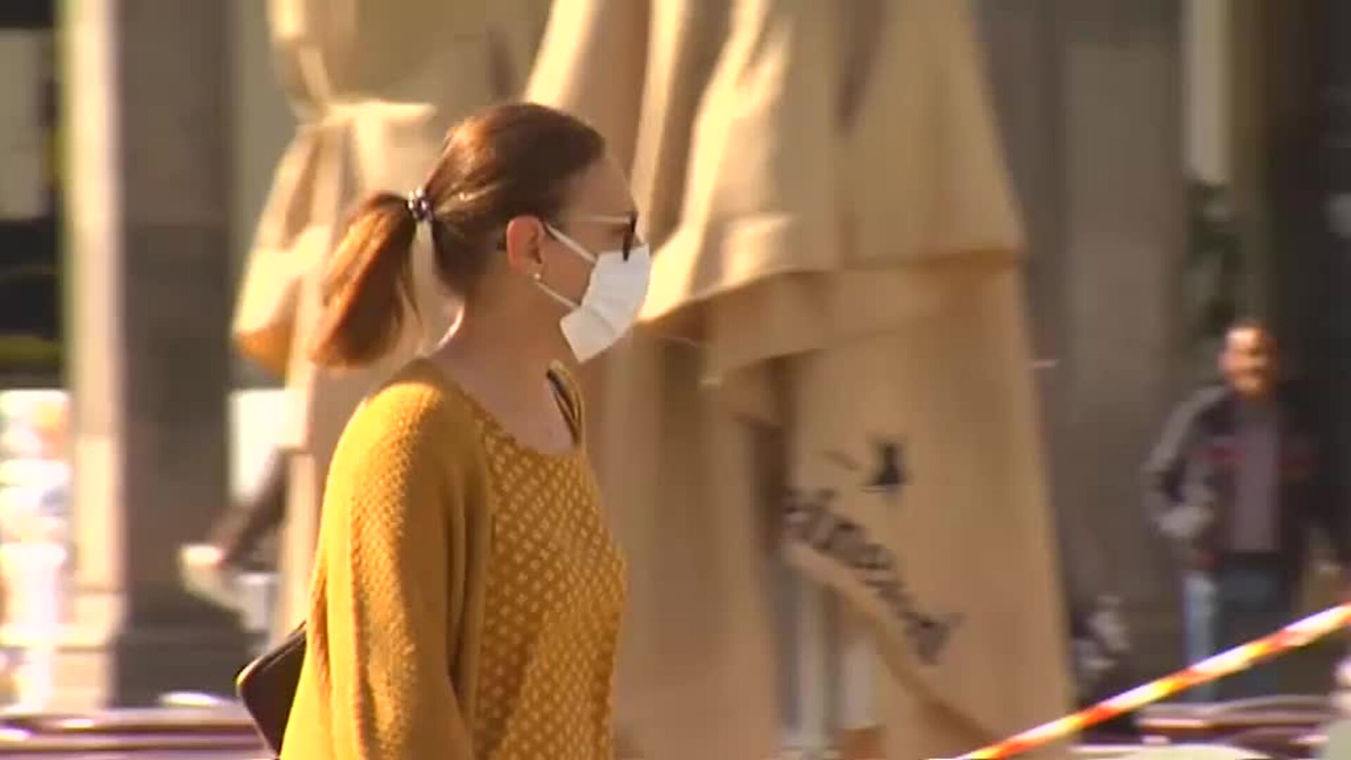 Portugal celebra con cautela su gradual vuelta a la normalidad