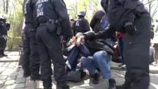 La Policía alemana disuelve una protesta de diez mil manifestantes contra las restricciones por el Covid
