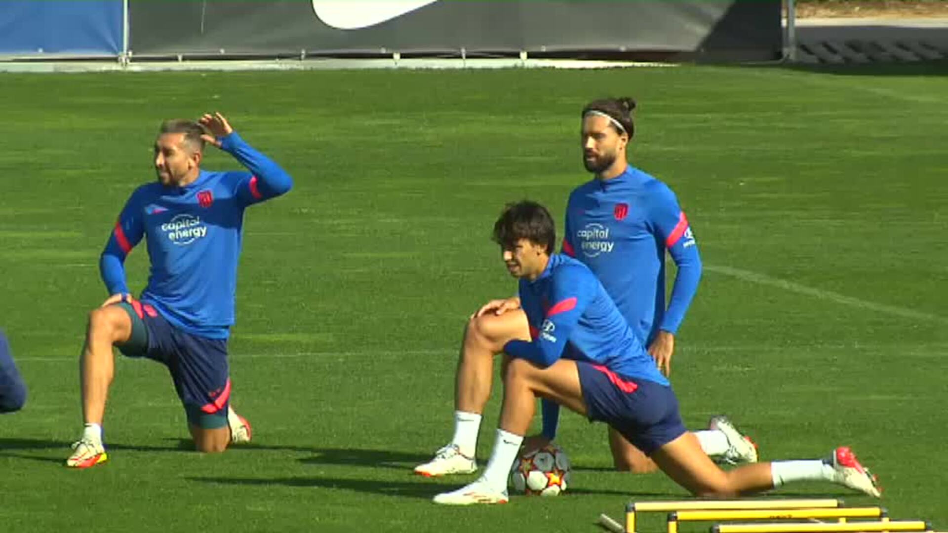 Joao Félix recupera la sonrisa tras la victoria ante el Betis