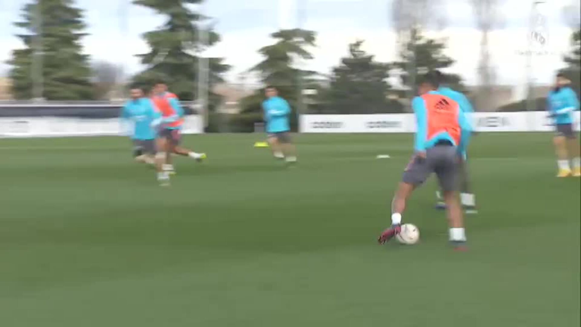 Zidane recupera a Kross, Lucas Vázquez y Carjaval para el Valencia