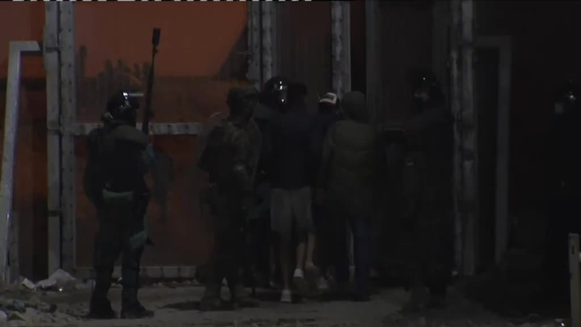 Muchos migrantes regresan voluntariamente a Marruecos acompañados por los militares