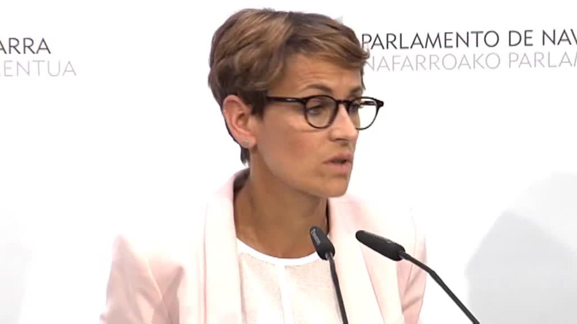 Chivite anuncia &quot;más que satisfecha&quot;, un acuerdo de Gobierno con Geroa Bai y Podemos