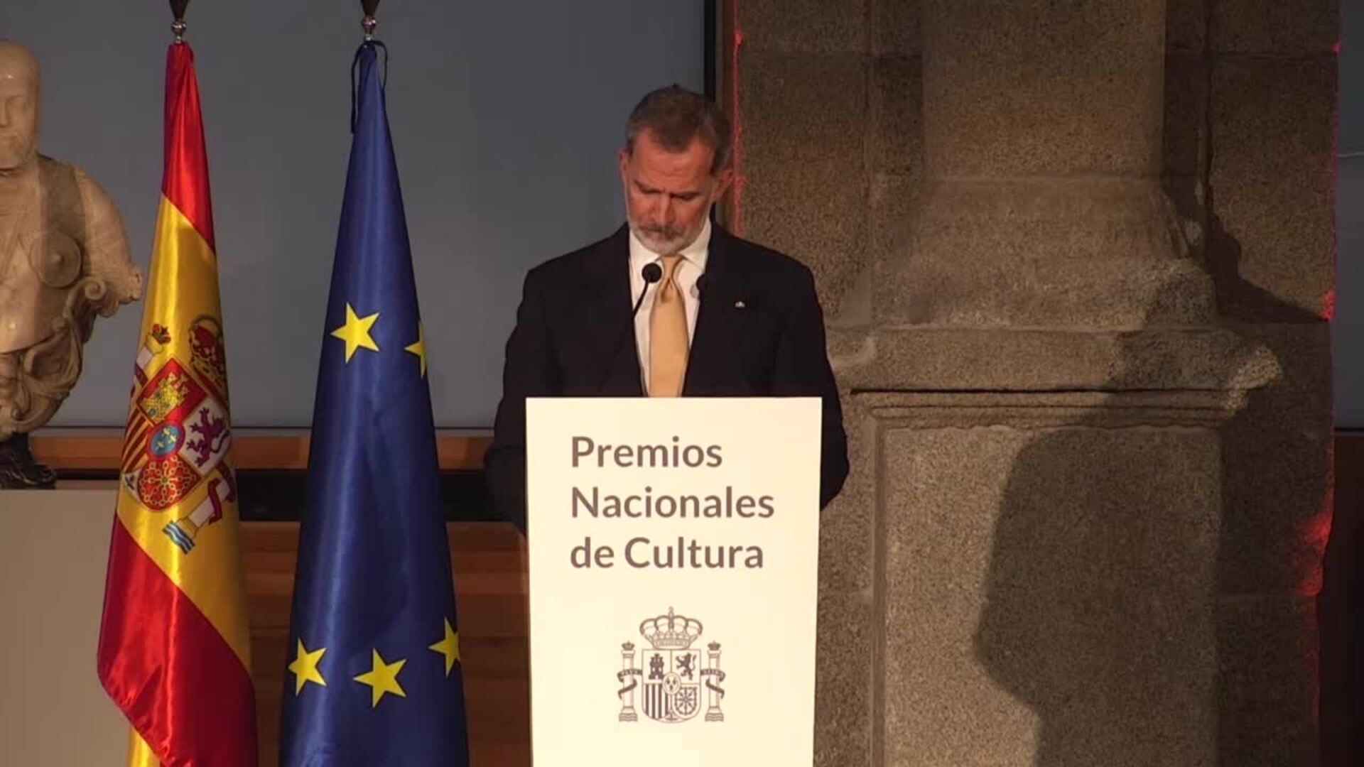 Rey agradece al sector cultural la &quot;compañía&quot; que brindaron sus obras en pandemia