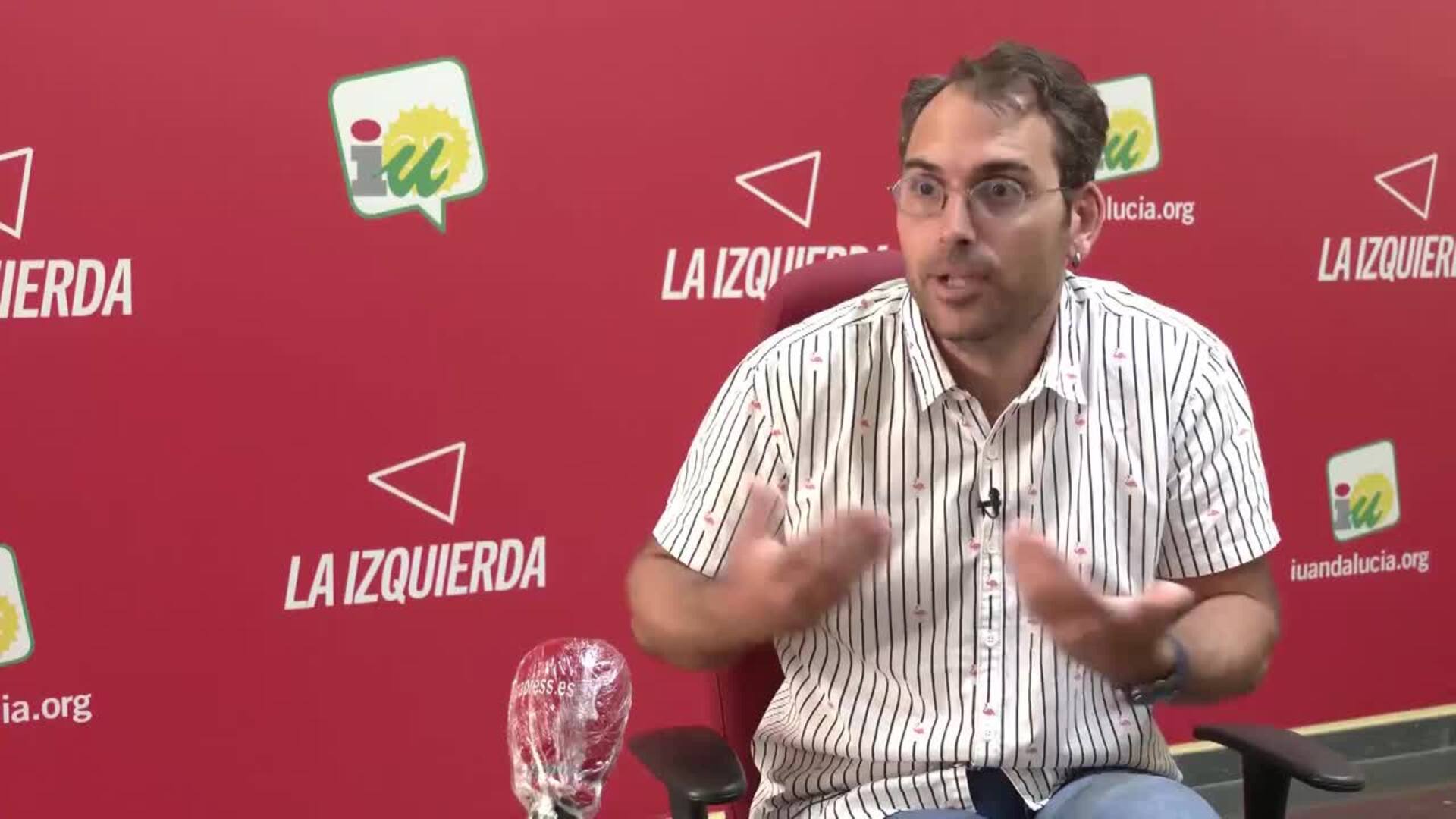 Valero supedita su candidatura a que IU siga su actual &quot;estrategia&quot;