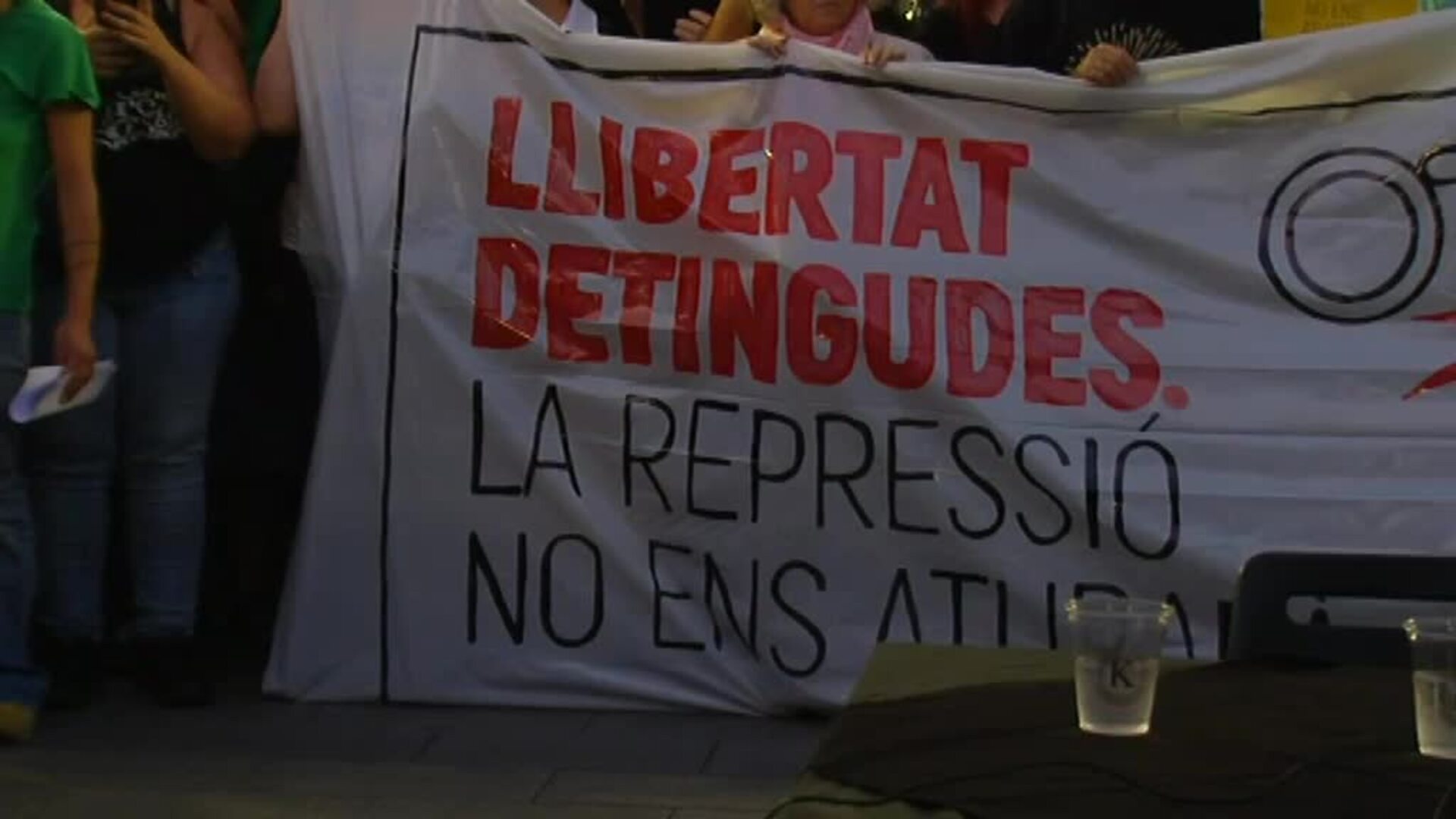 Concentración de protesta por el encarcelamiento de los CDR en Sabadell