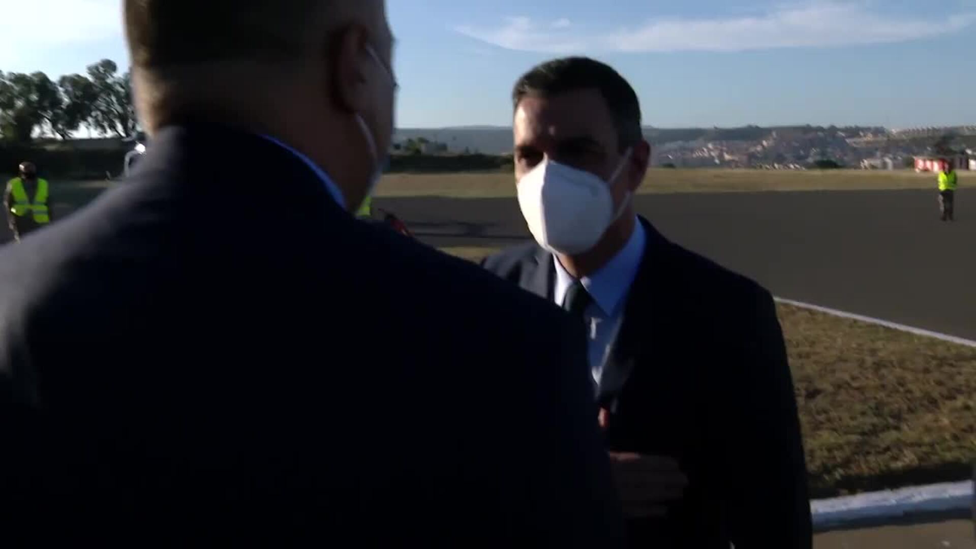 Sánchez se reúne con el presidente de Melilla