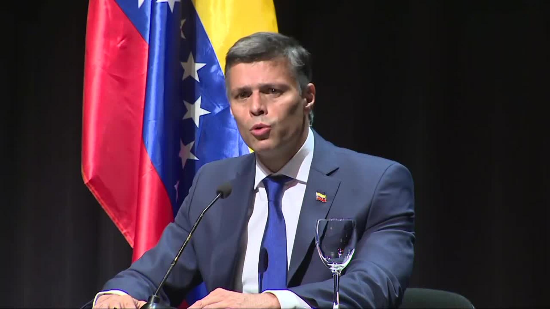 Leopoldo López recalca que Venezuela será libre por la fuerza de los venezolanos