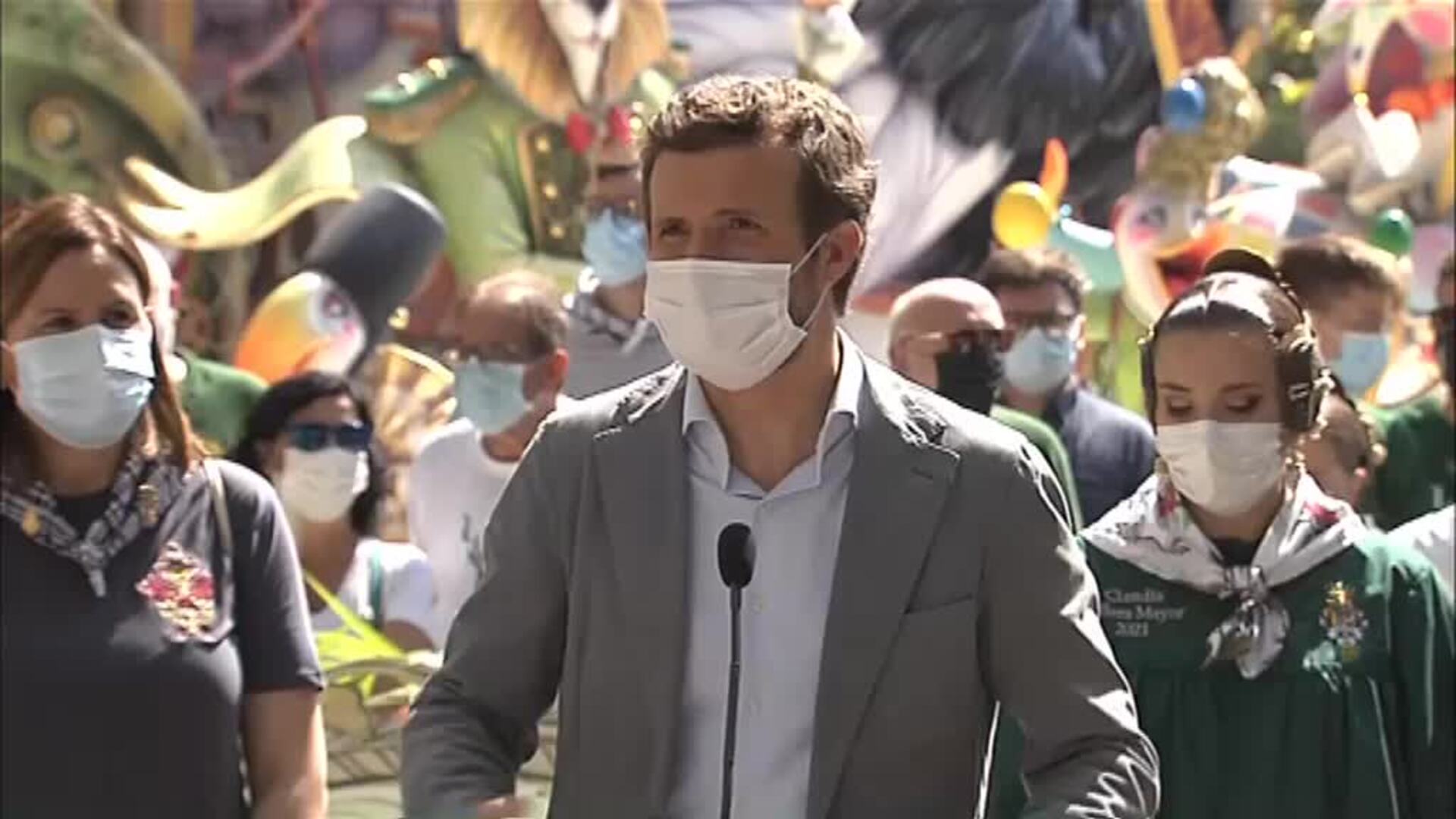 Casado apunta que los españoles, a pesar de los &quot;mensajes triunfalistas&quot; del Gobierno &quot;lo siguen pasando mal&quot;