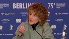 La directora de la Berlinale asegura que el festival es un "acto de resistencia" frente a la extrema derecha