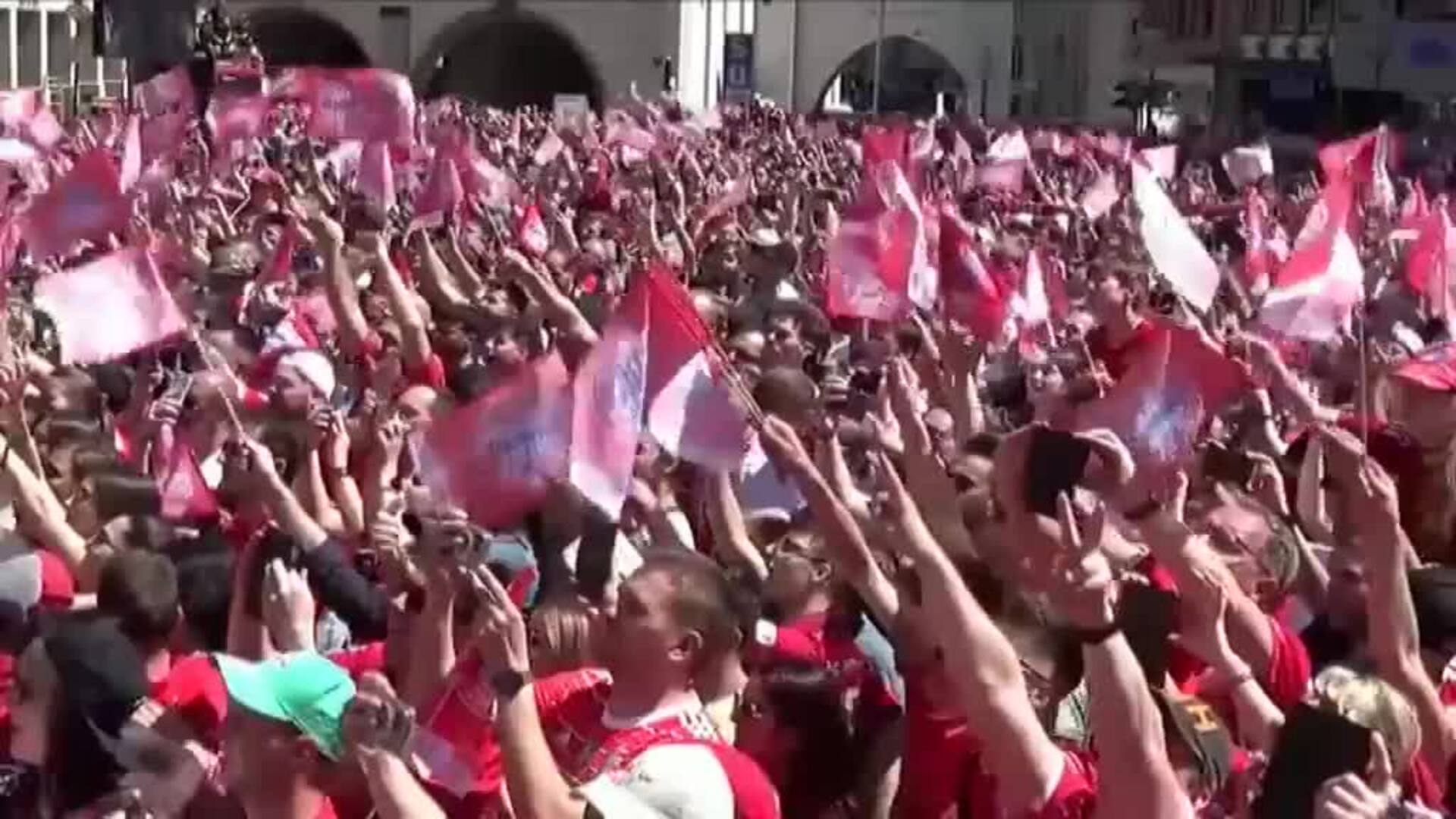 El Bayern celebra en casa su décima Bundesliga consecutiva