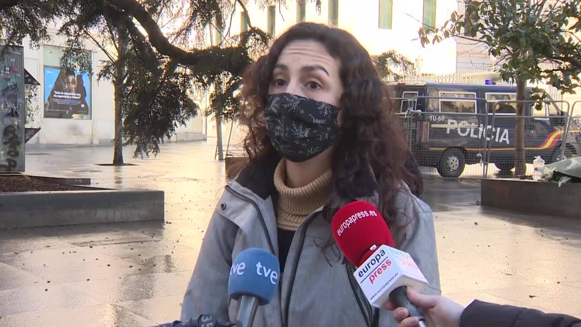 Ecologistas reparten de forma simbólica la &quot;tarta de los fondos europeos&quot;