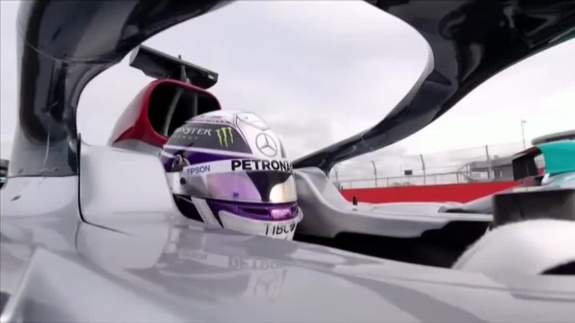 Hamilton da positivo en coronavirus tras ganar en Bahreim