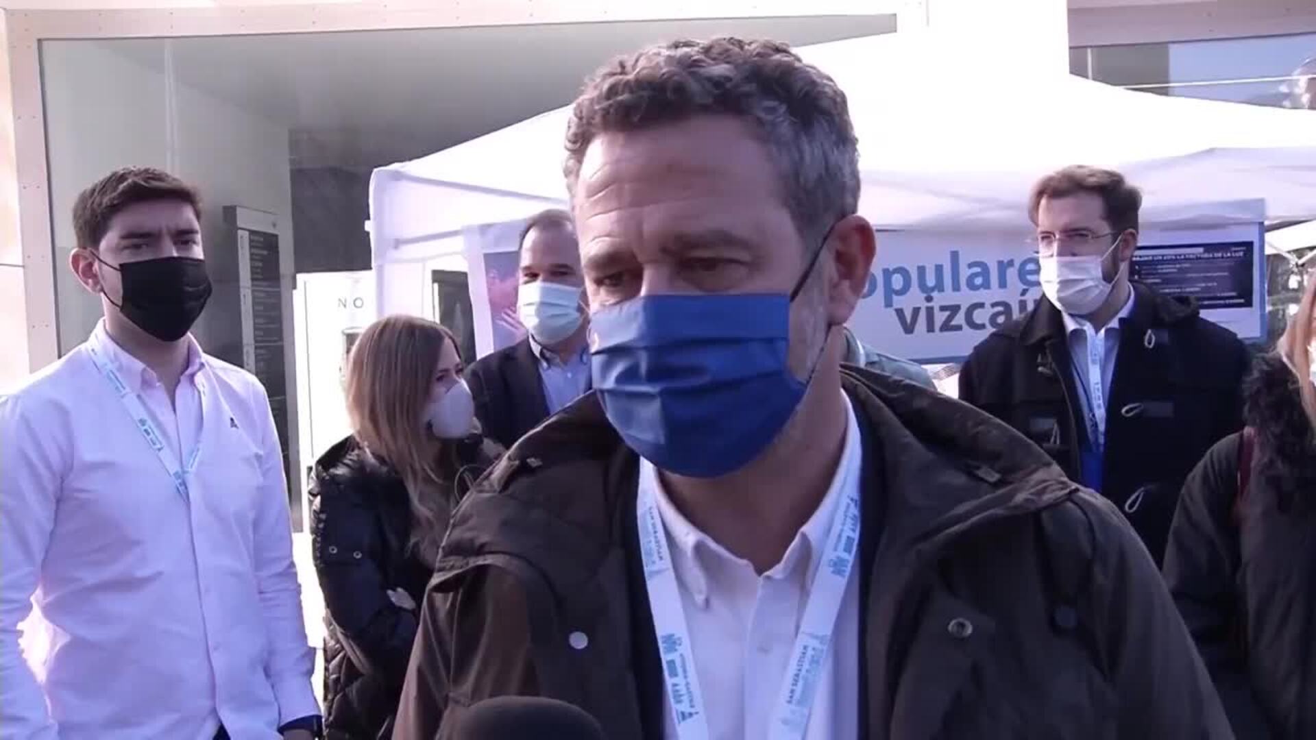 Gobierno y oposición mantienen el tono duro en su cruce de reproches