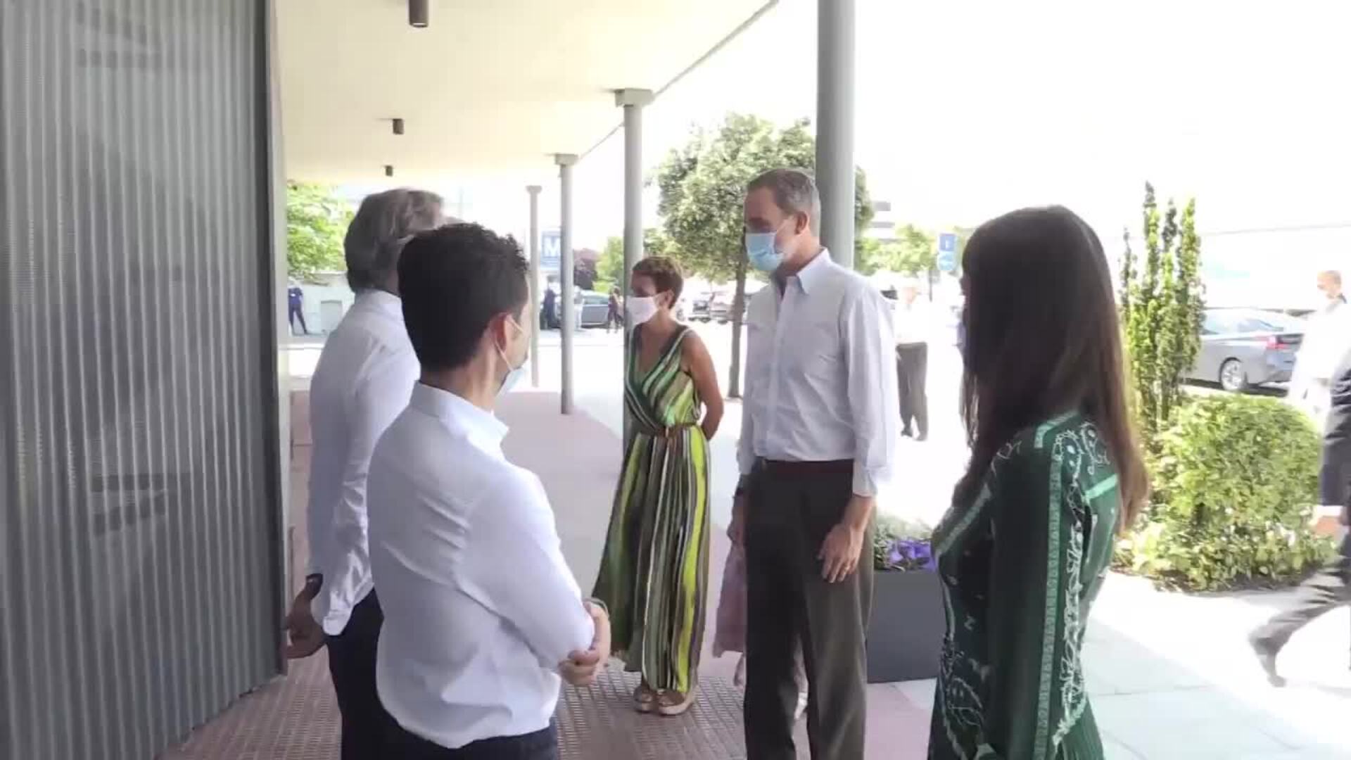 Los Reyes visitan en Navarra el centro de Aspace y la empresa das-Nano