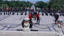 El presidente rumano homenajea a los soldados caídos en Bucarest