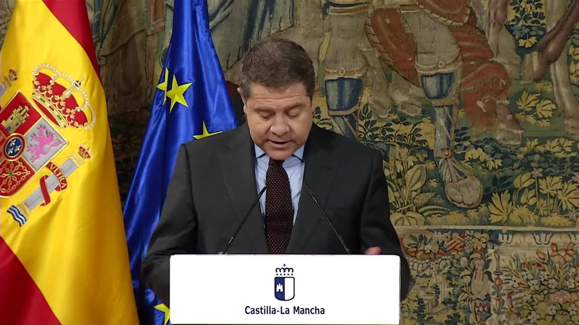 Page: &quot;No hay que tener miedo, la vacuna es el principio de la solución&quot;