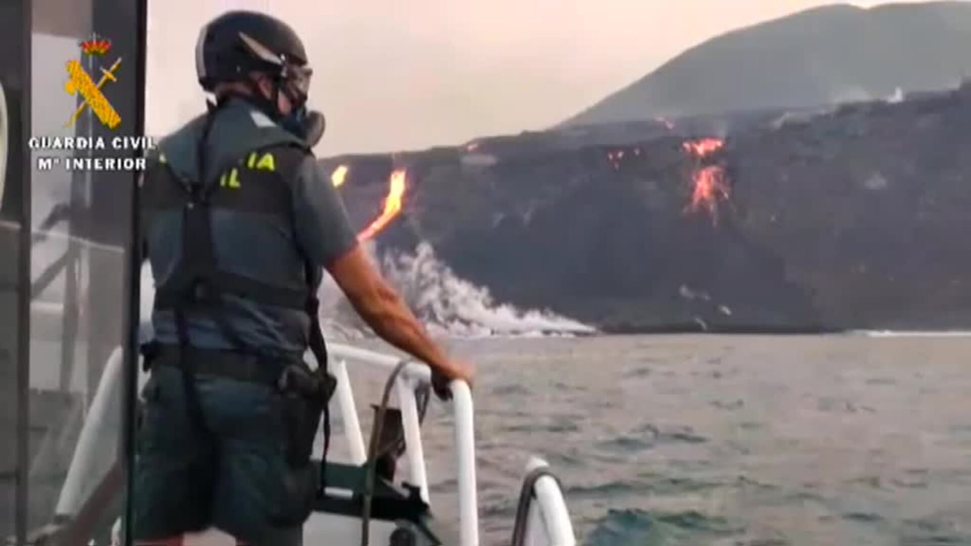 Los tubos lávicos aceleran la llegada de la lava al mar