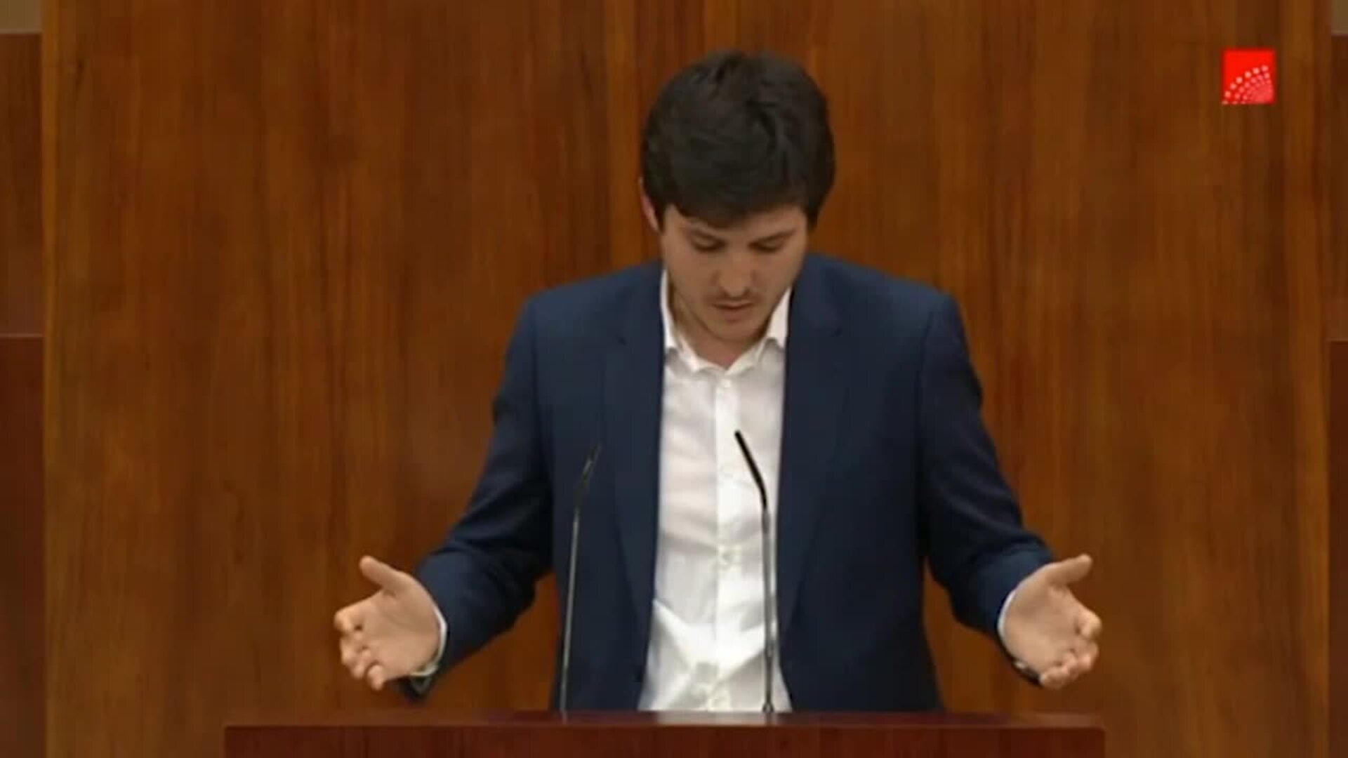 Perpinyá pide a Ayuso aclarar el reparto de mascarillas defectuosas