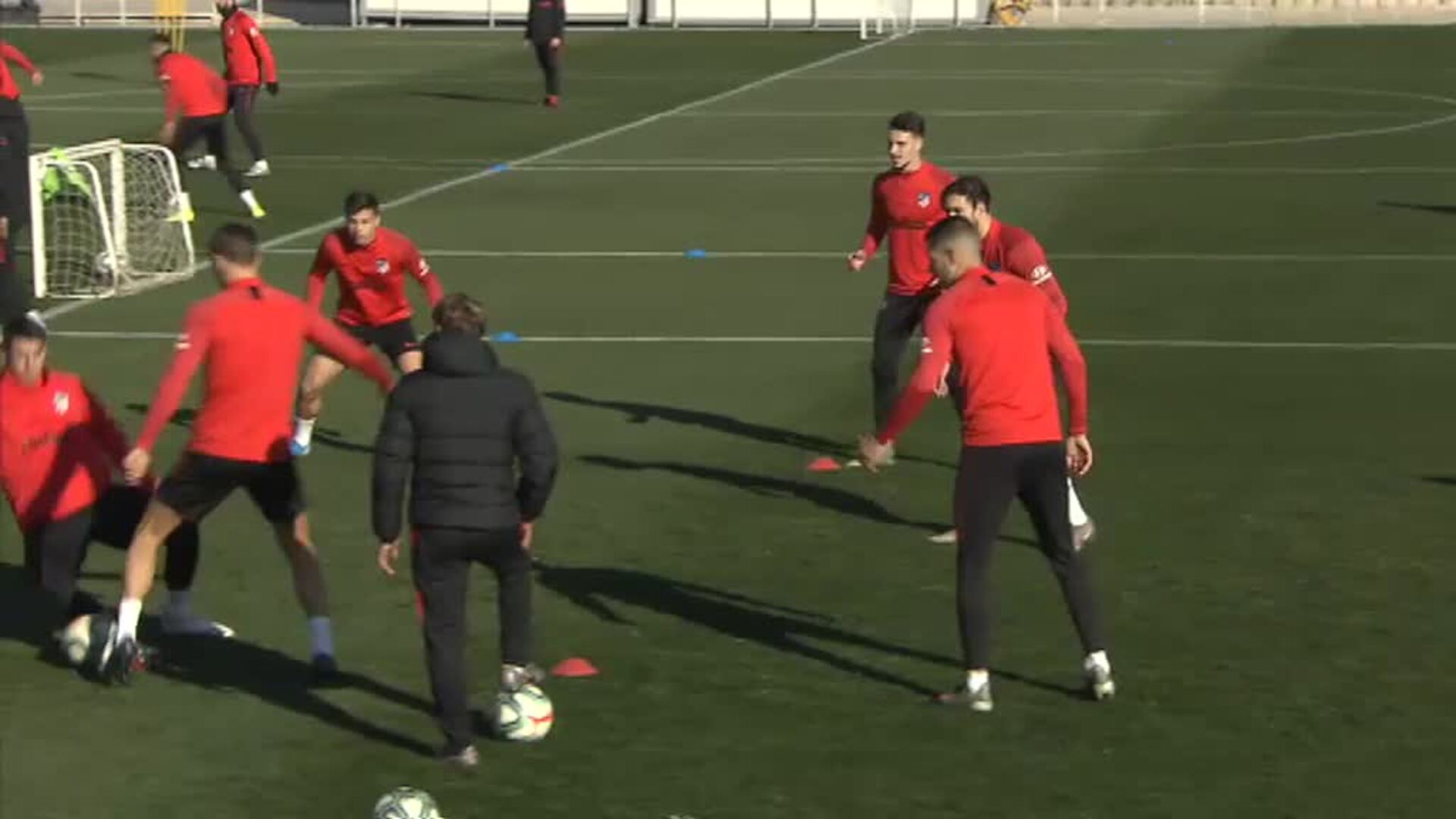 Joao Félix y Vrsaljko se incorporan a los entrenamientos del Atlético