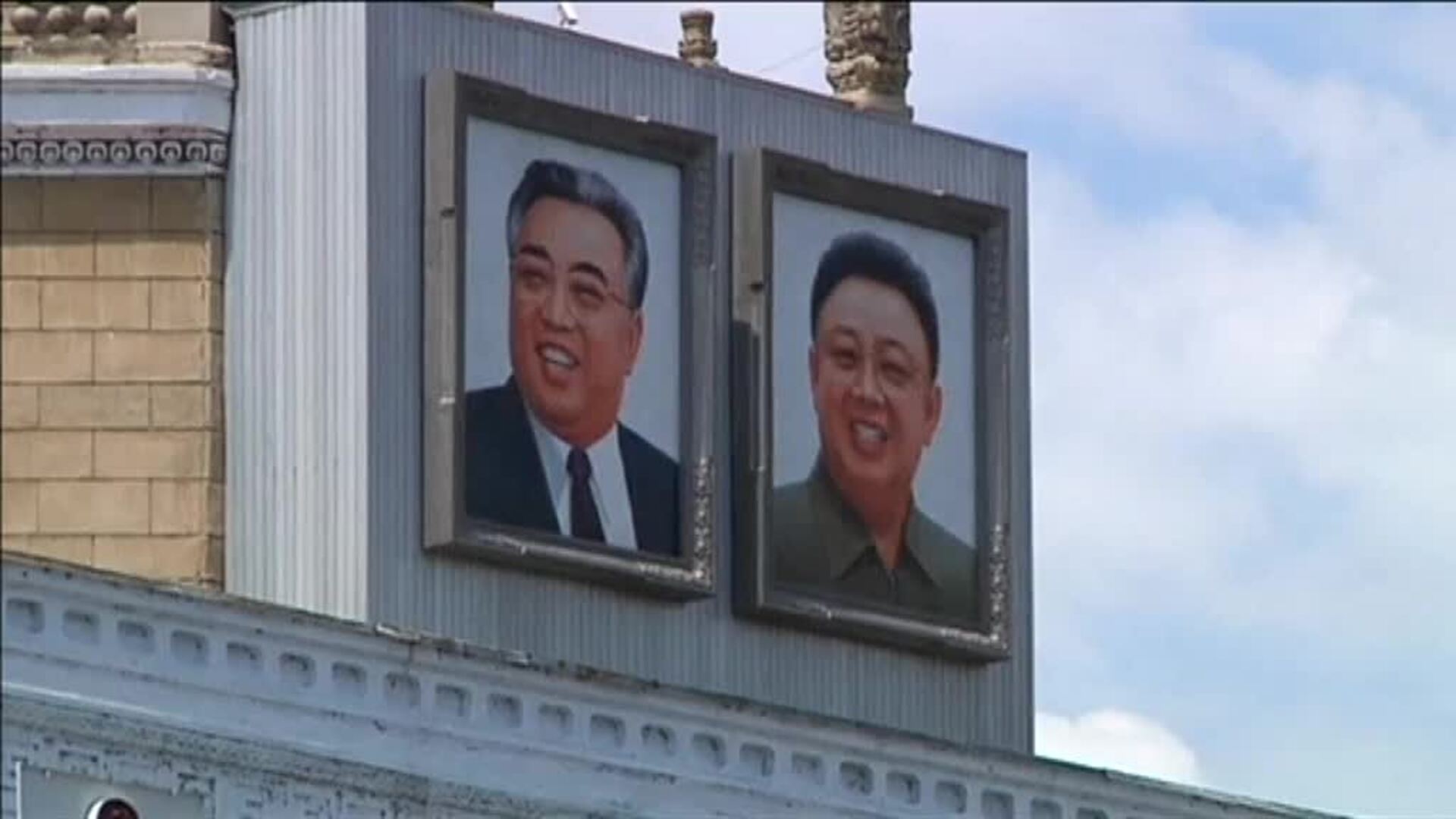 Emoción en el 25 aniversario de la muerte de Kim Il Sung, fundador del estado norcoreano