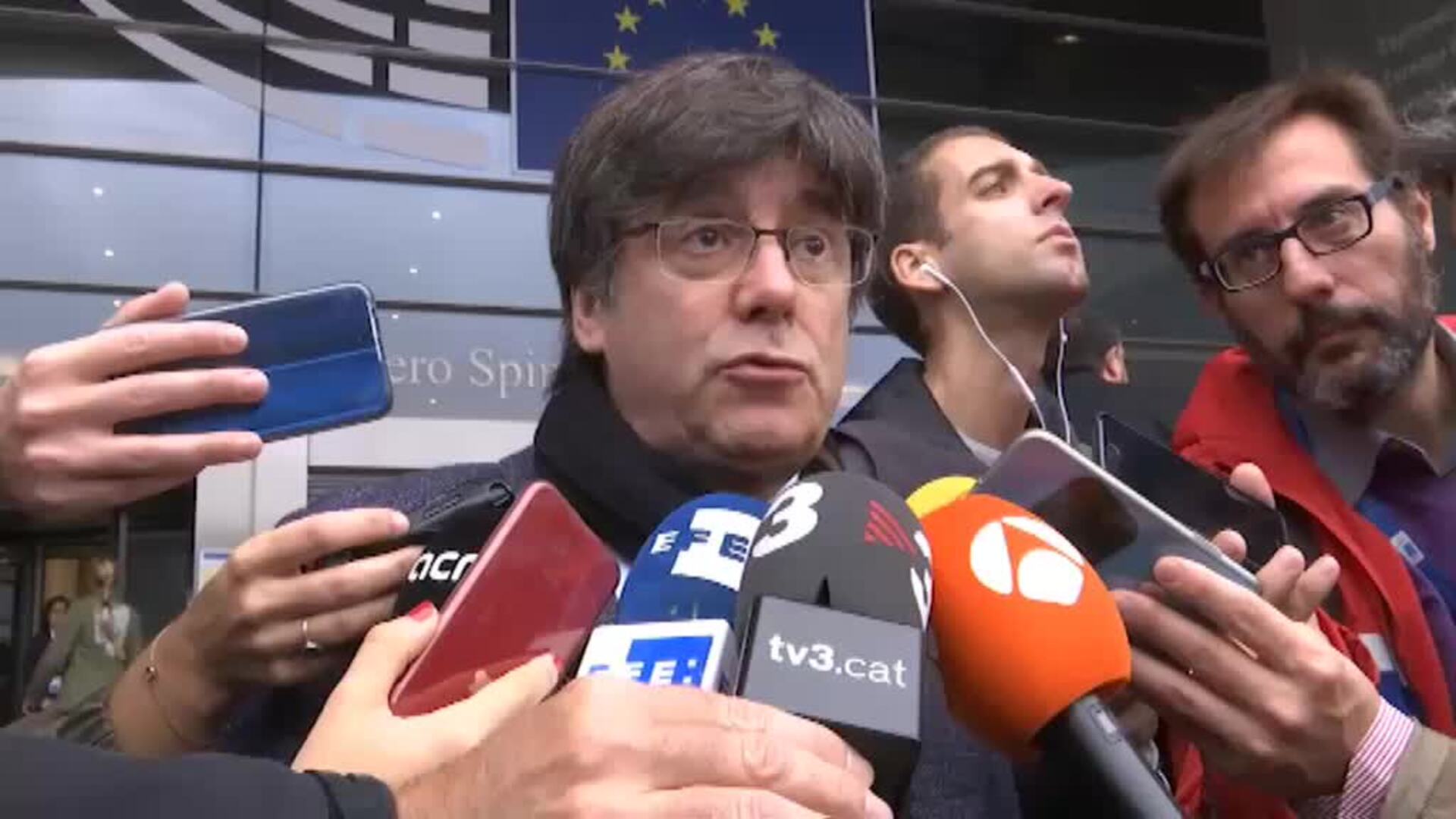 Puigdemont pedirá la &quot;restitución de sus derechos políticos y económicos&quot;