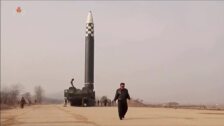 Kim Jong-un amenaza al mundo con armas nucleares «no solo disuasorias»