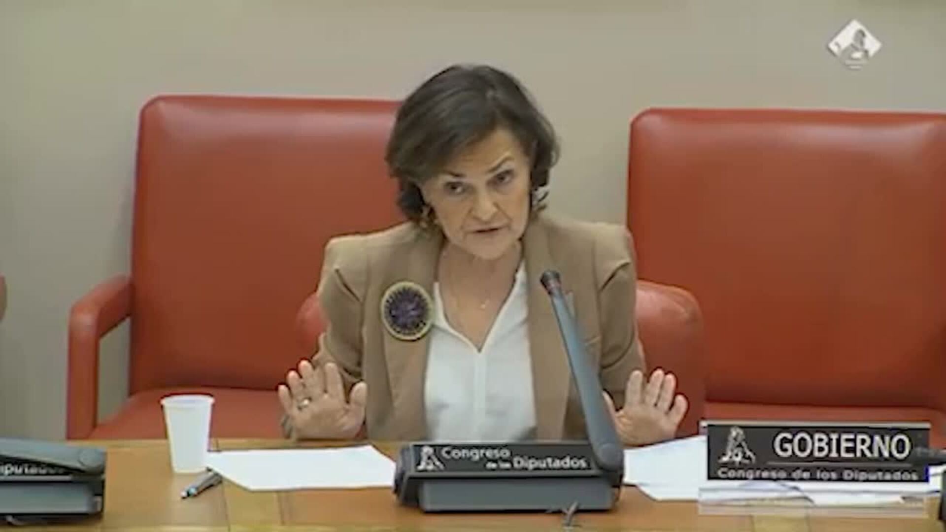 Gobierno niega que haya &quot;confrontación política&quot; con Madrid