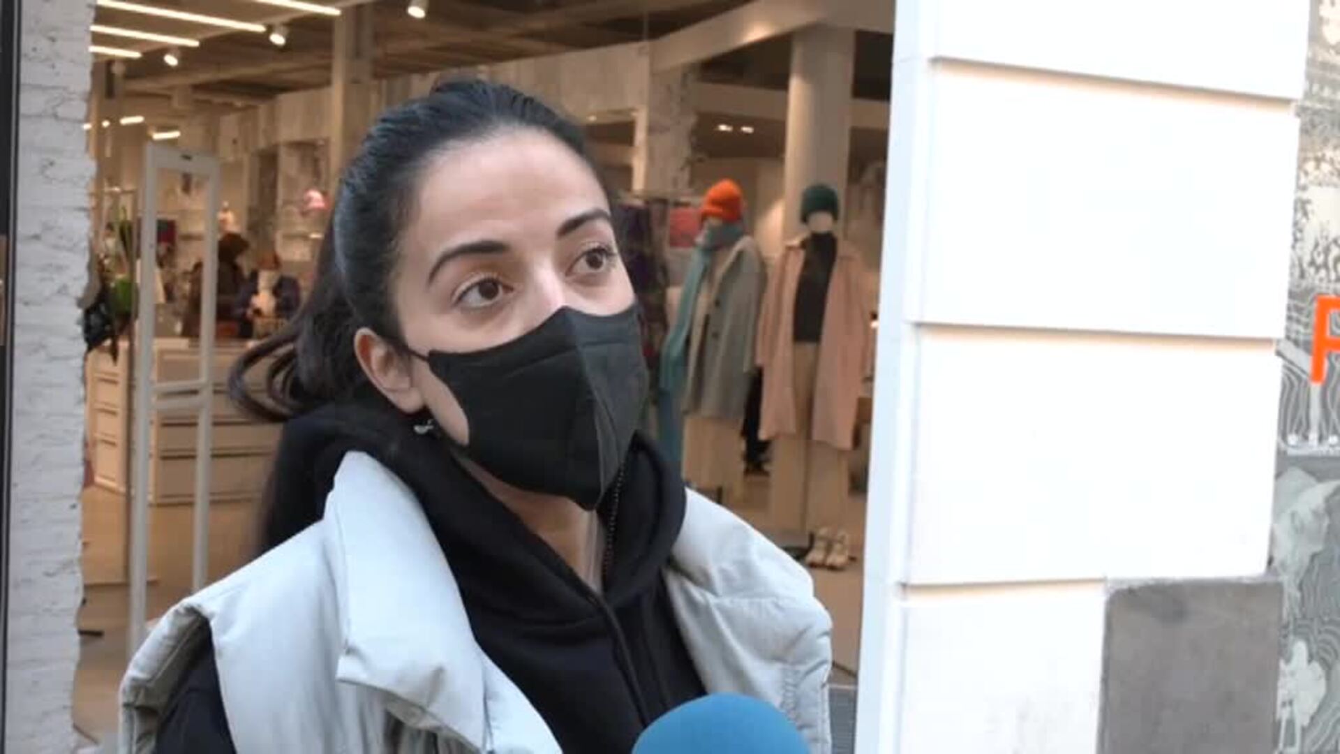 Ómicron, la experta en reinfectar