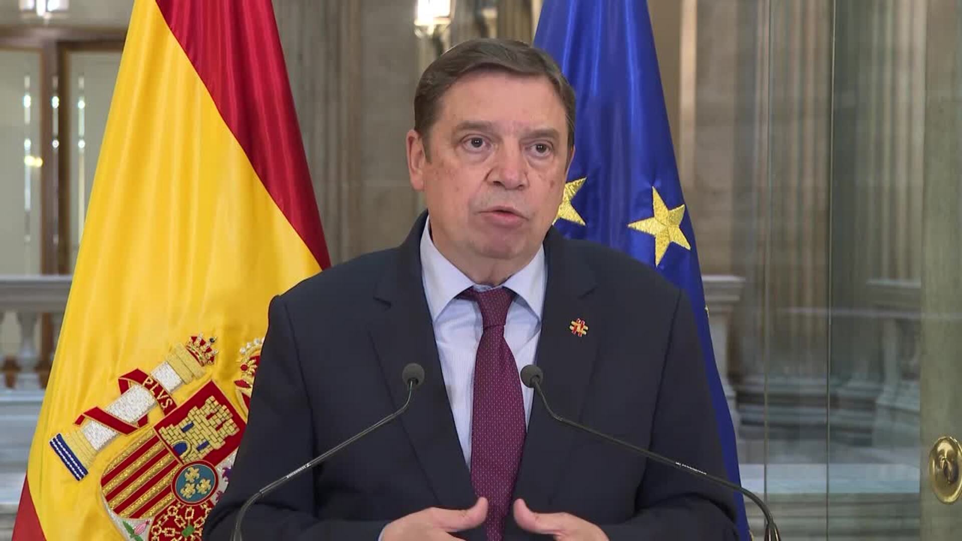 Planas justifica las medidas como &quot;sólidas&quot; para permitir que la flota pesquera faene