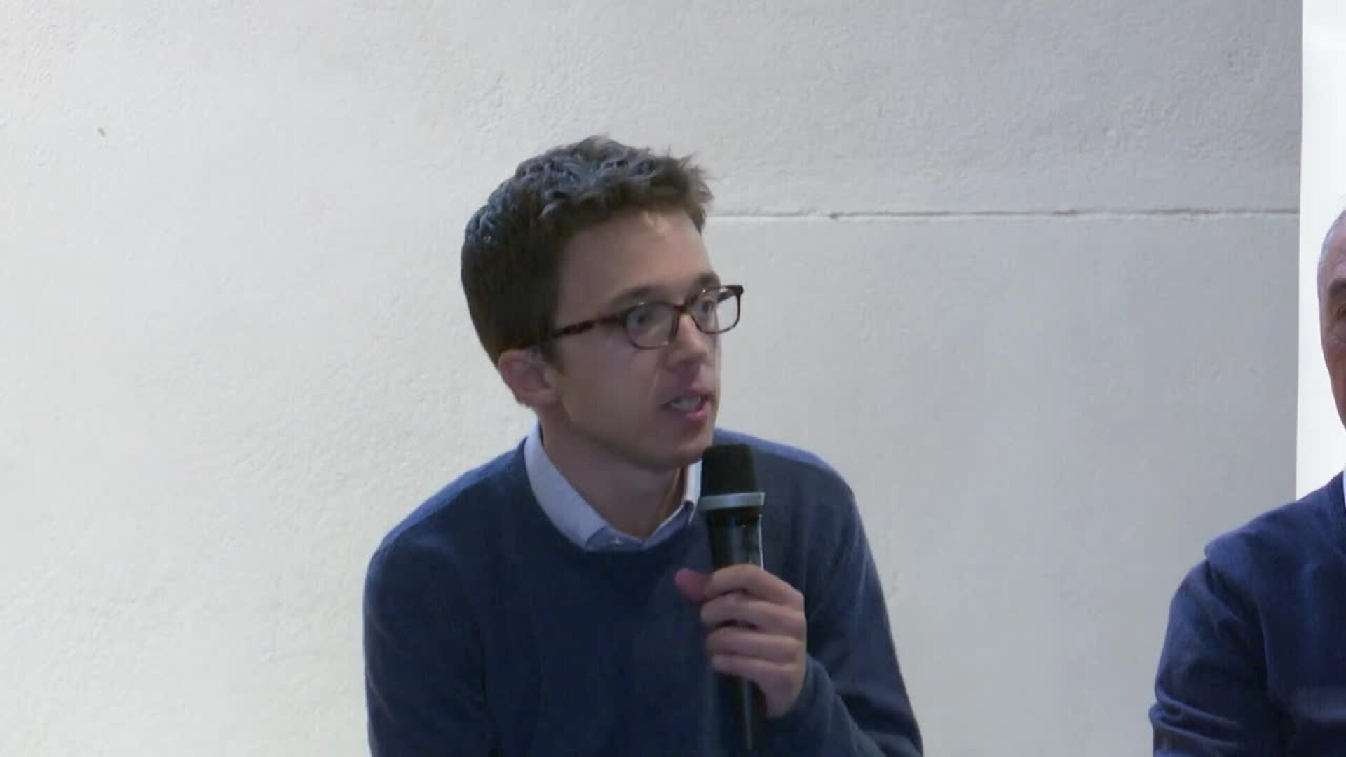 Errejón: &quot;Si ponen en el disparador a Compromís, lo hacen con Más País&quot;