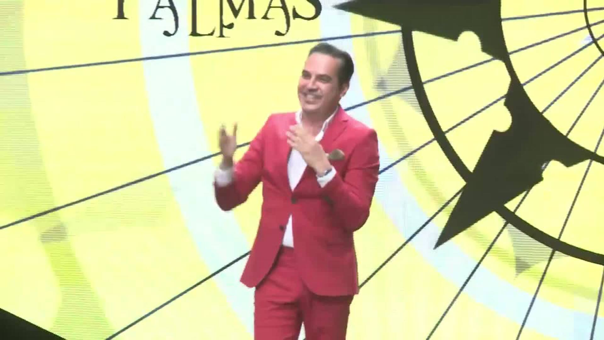 Lucía Rivera brilla en la pasarela de Gran Canaria