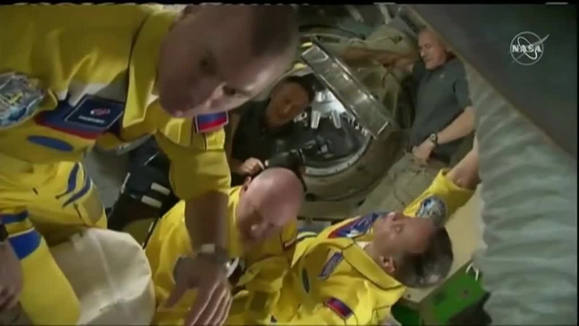 Tres cosmonautas rusos llegan a la Estación Espacial Internacional