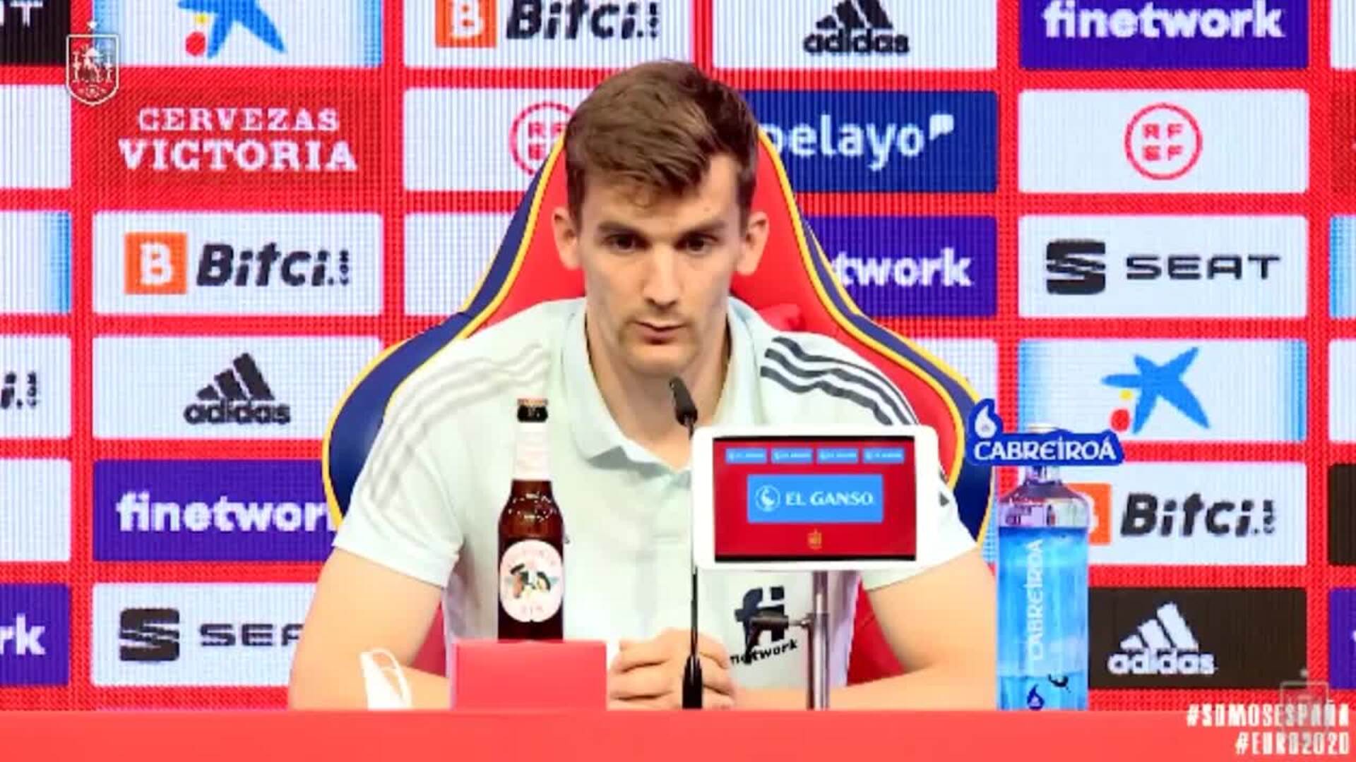 Diego Llorente asegura que el coronavirus les hará &quot;más fuertes como equipo&quot;