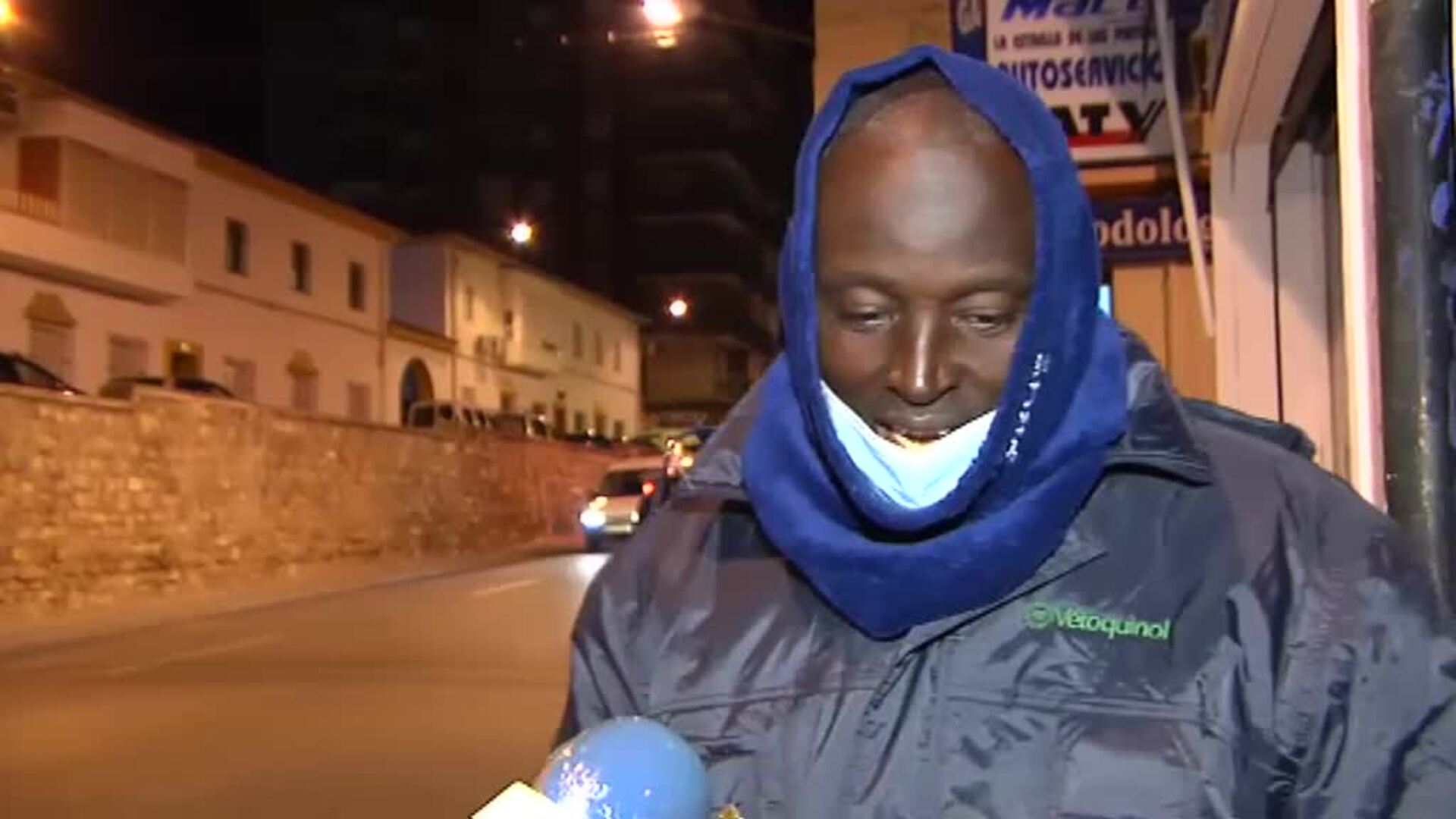 Temporeros duermen a la intemperie por falta de albergues durante la pandemia