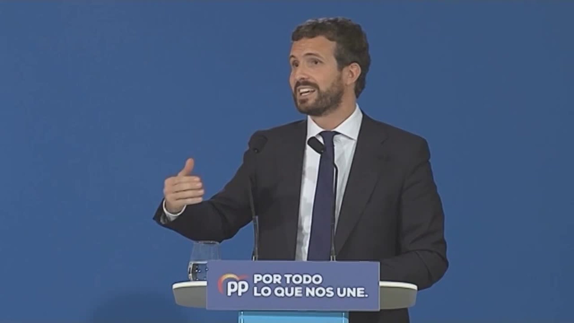 Casado critica que Sánchez hable de normalidad cuando ha tenido que salir escoltado en Barcelona
