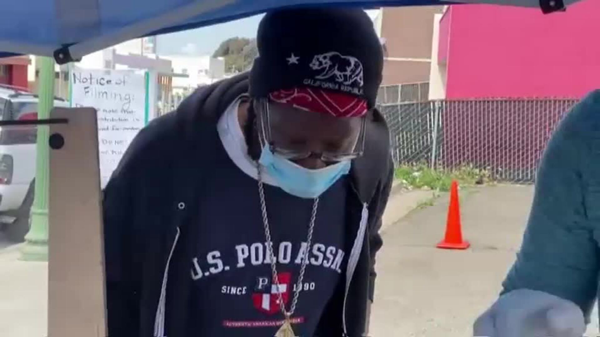 Renta básica de 500 dólares al mes