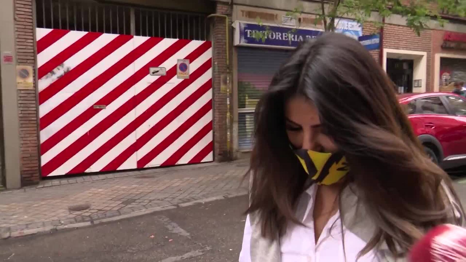 Isa Pantoja se muestra discreta al hablar de la actitud de su cuñada