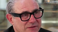 Oliver Laxe invita a "caer al abismo" con 'Sirat', el filme con el que compite en Cannes