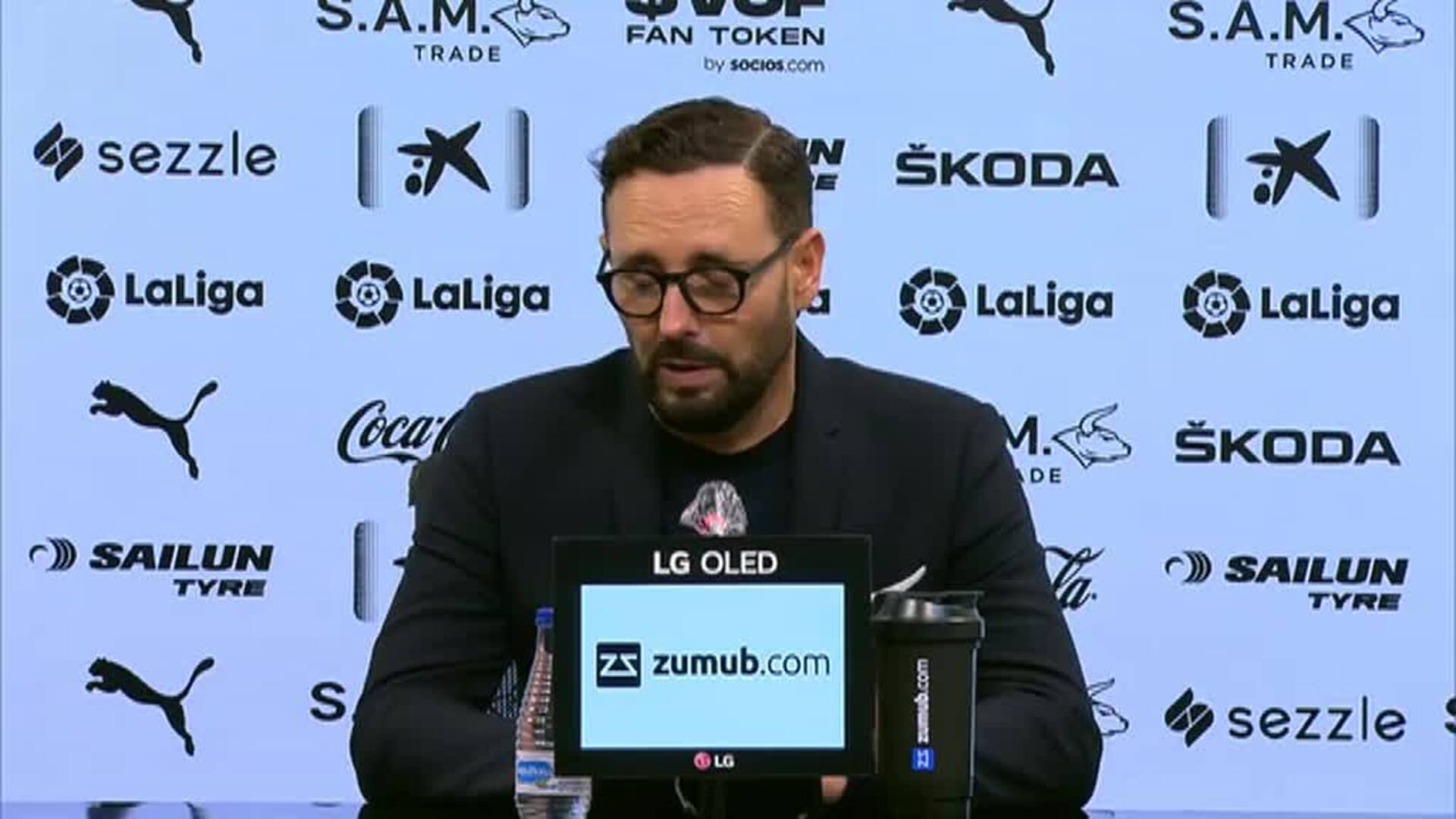 Bordalás: &quot;No entendemos cómo unos agarrones se pitan y otros no&quot;