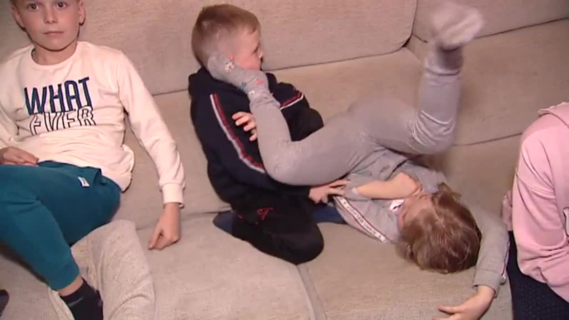 Victoria ha acogido a cinco familiares de Ucrania en sesenta metros cuadrados