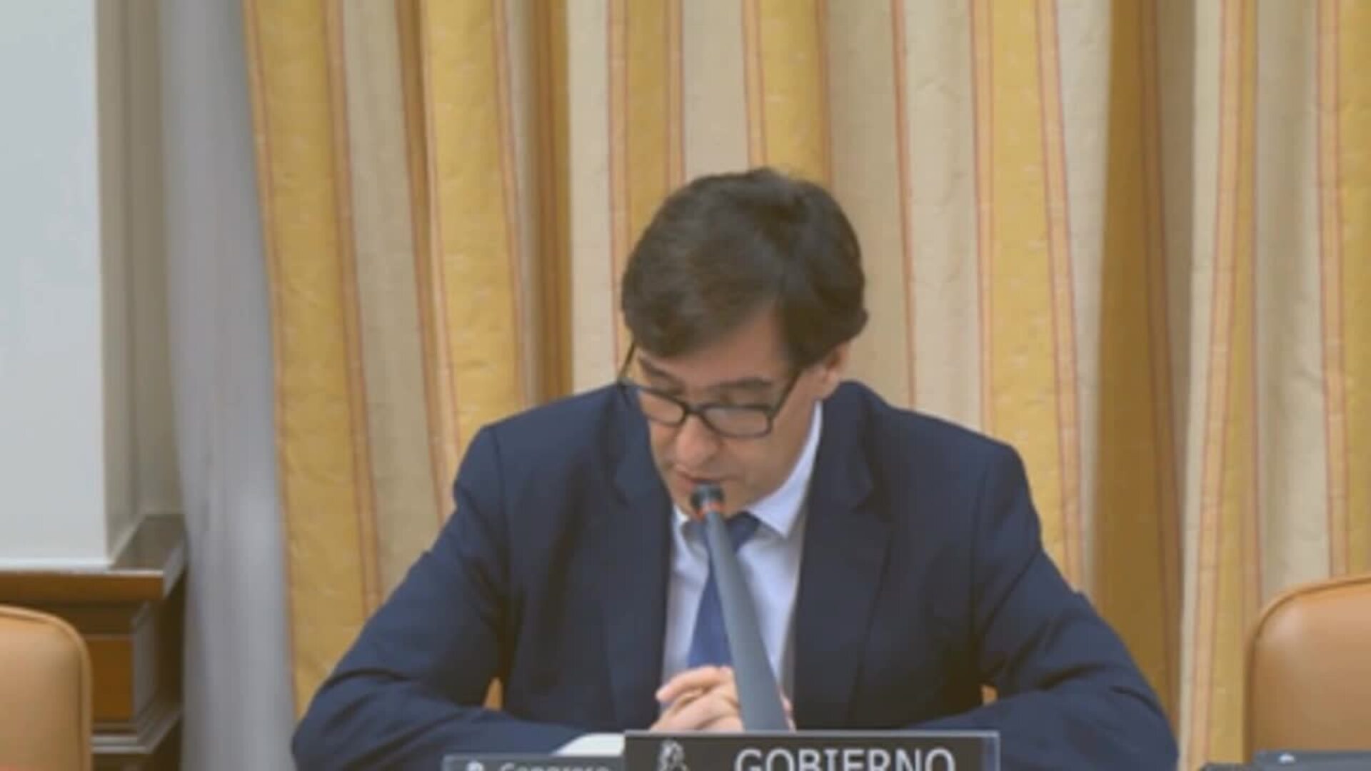 Illa dice que compete a las CCAA el regreso a las aulas en la desescalada