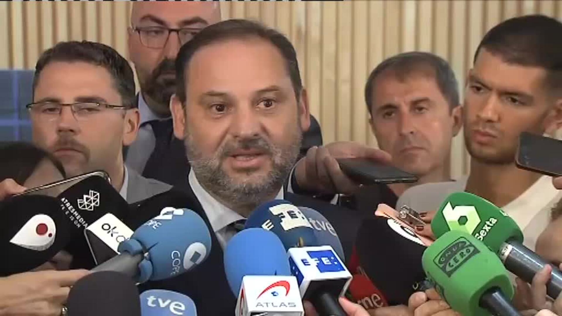 Abalos reta al PP:  &quot;Si tienen alternativa de Gobierno que la presenten pero si no la tienen que dejen que haya Gobierno&quot;