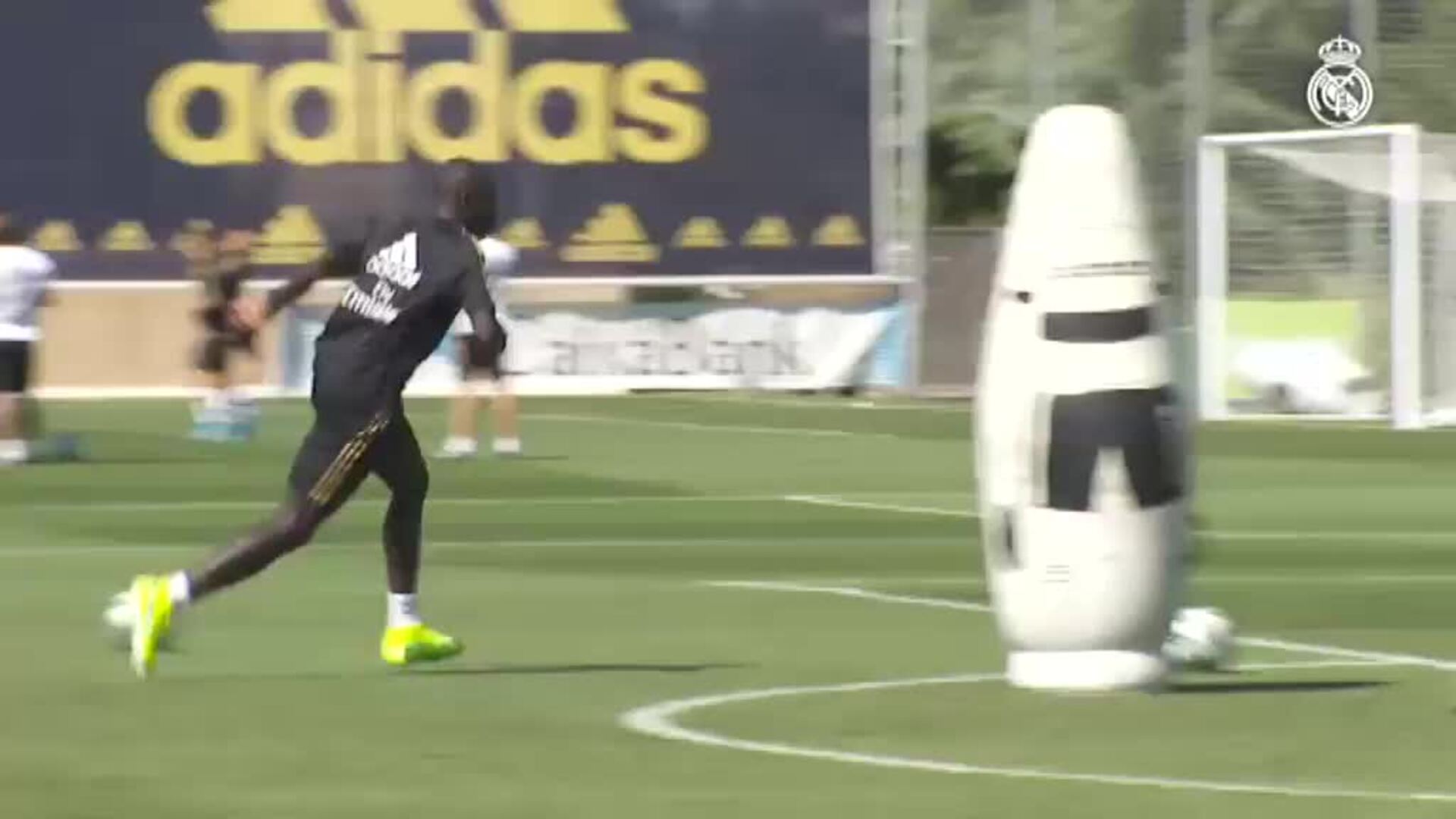 El Real Madrid ha completado el segundo entrenamiento de la semana