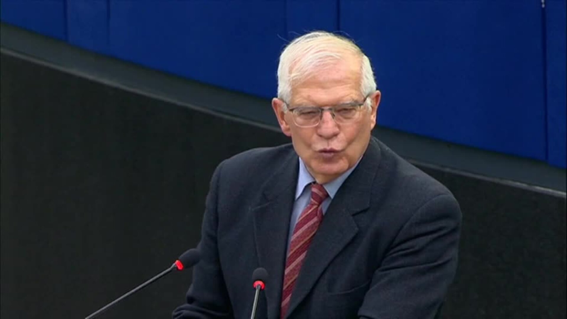 Josep Borrell pide a los europeos que &quot;bajen la calefacción&quot; para &quot;limitar la dependencia del gas ruso&quot;
