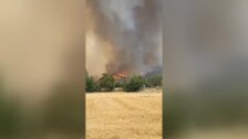 El fuego en Aragón sigue «muy activo» y obliga a desalojar 1.500 vecinos de ocho municipios