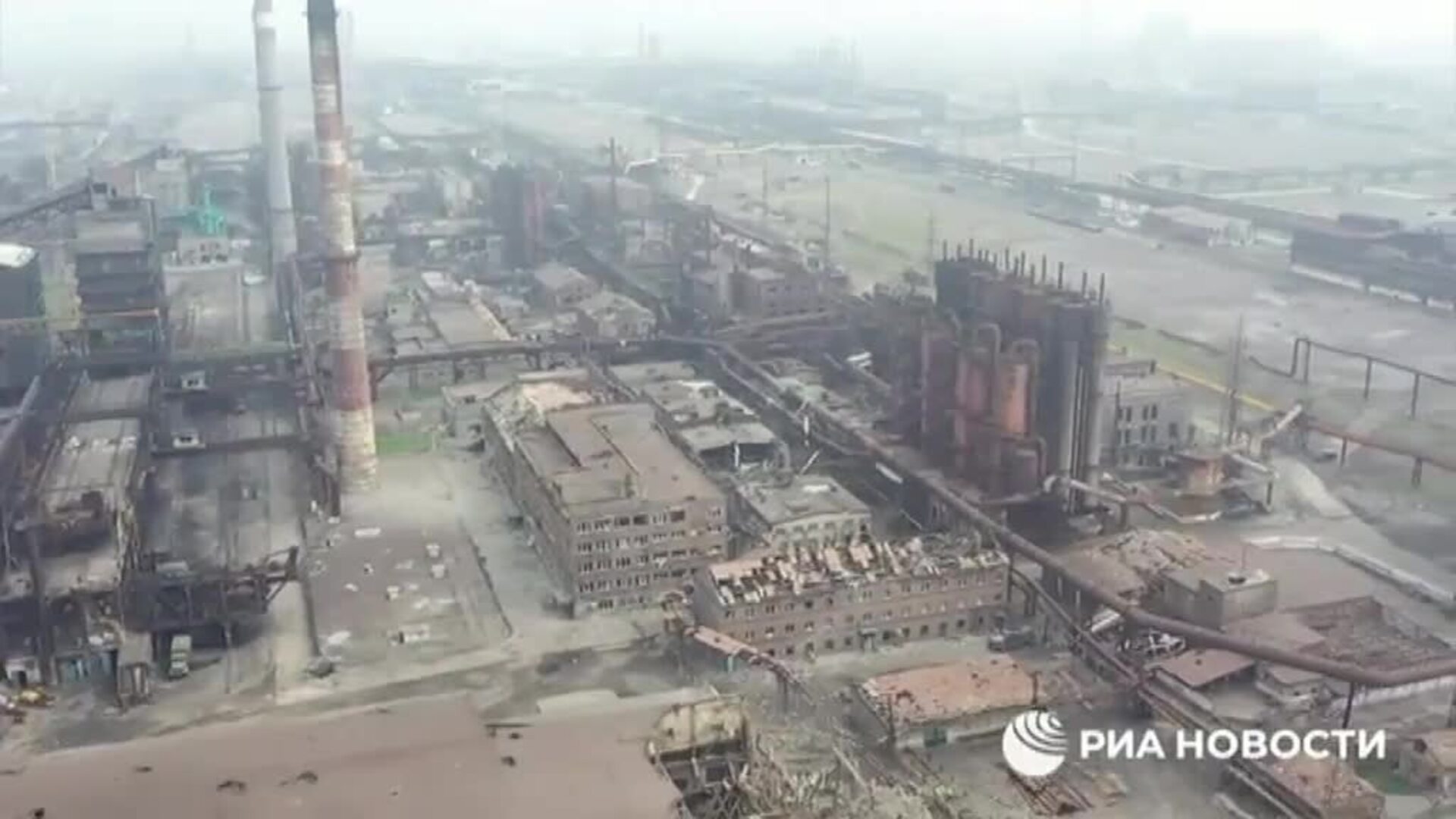 Imágenes de dron muestra la total destrucción de Mariúpol