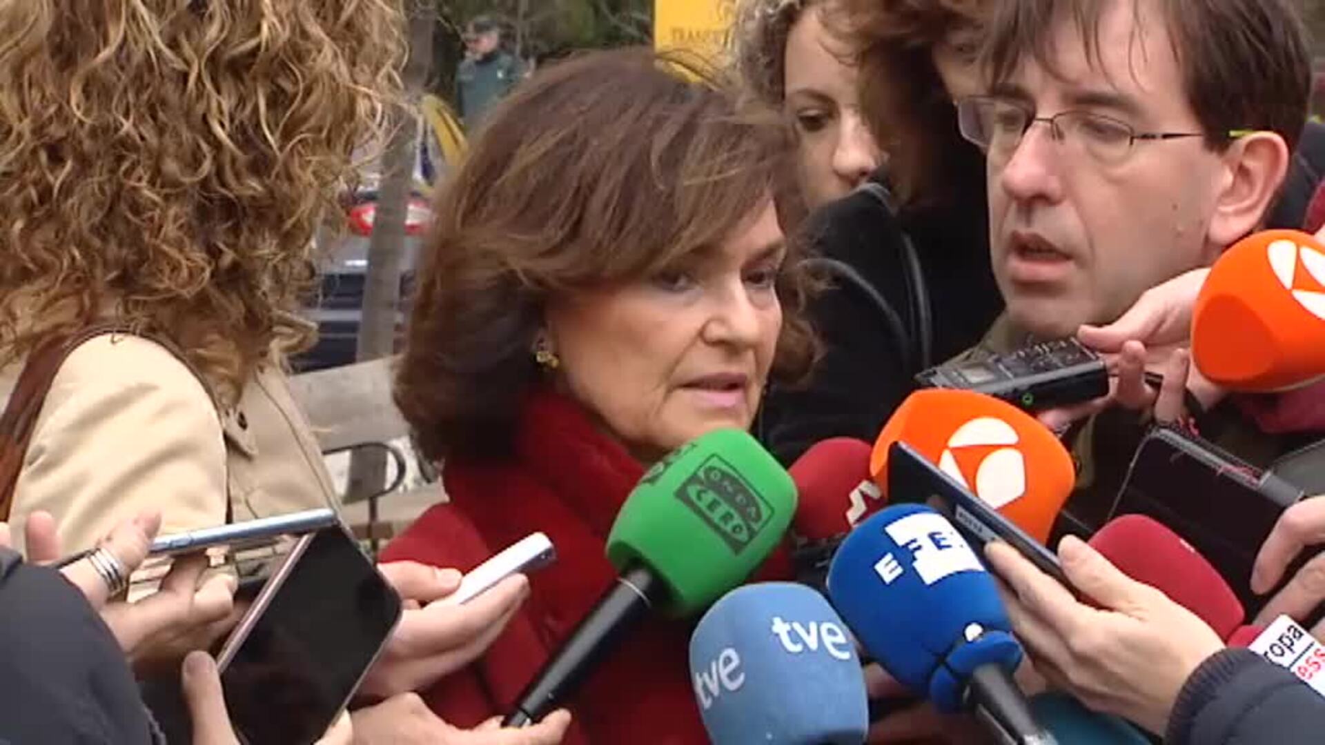 Carmen Calvo afirma que &quot;de producirse&quot; la reunión con Torra será en el marco de la &quot;seguridad jurídica&quot;