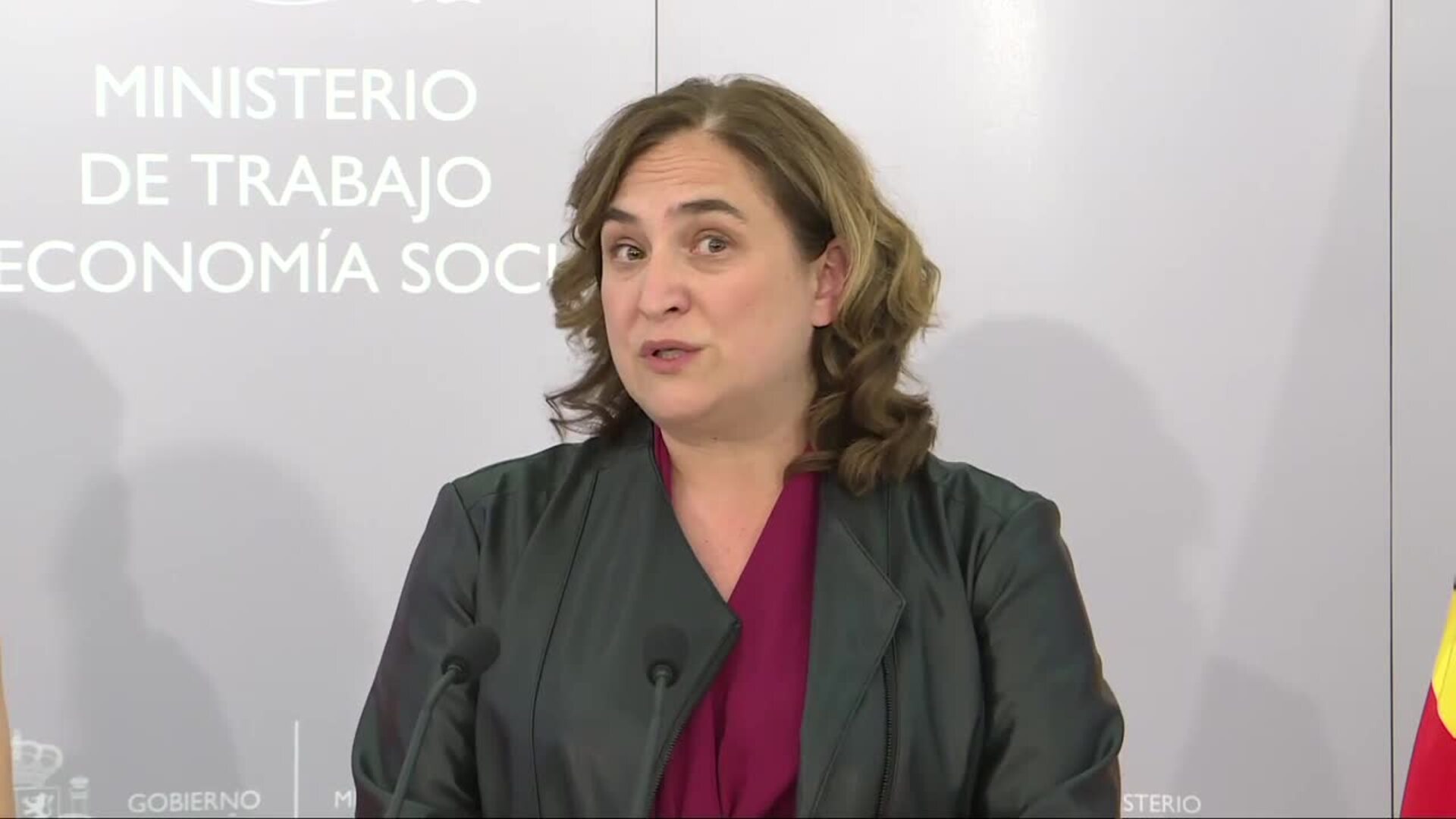 Colau ve en indultos &quot;señales&quot; para desjudicializar el conflicto catalán