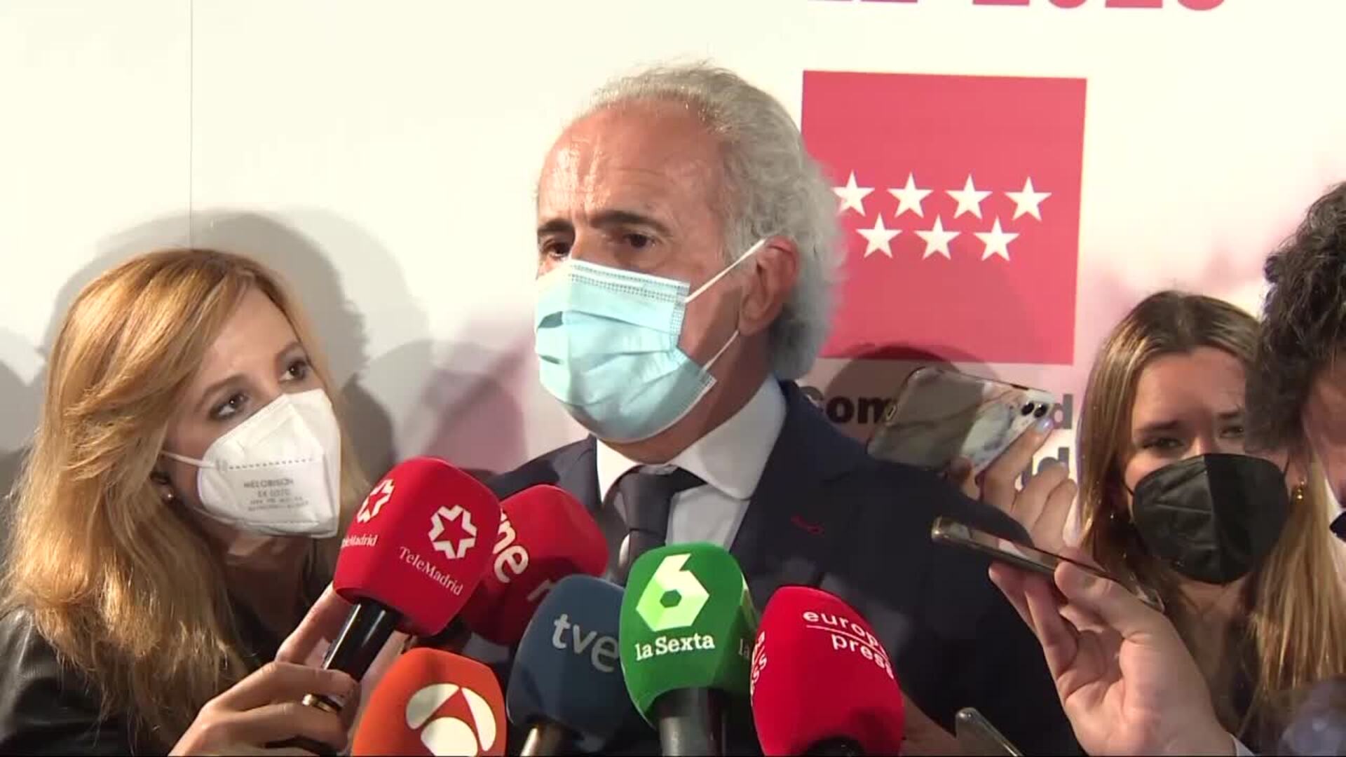 Escudero reitera la &quot;mano tendida&quot; a los médicos y confía en que se pueda evitar la huelga